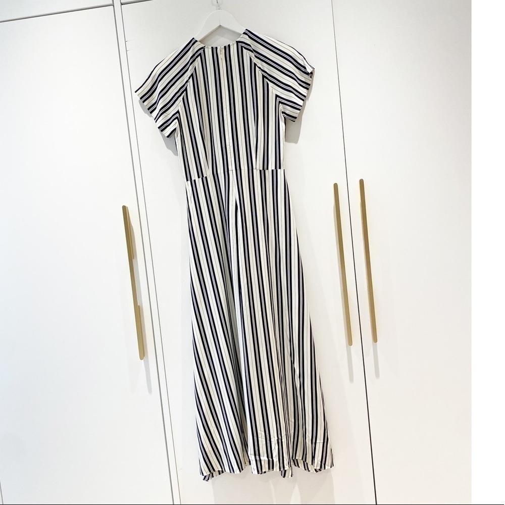 𝅺BNWT Club Monaco Striped Midi dress - Picture 8 of 10